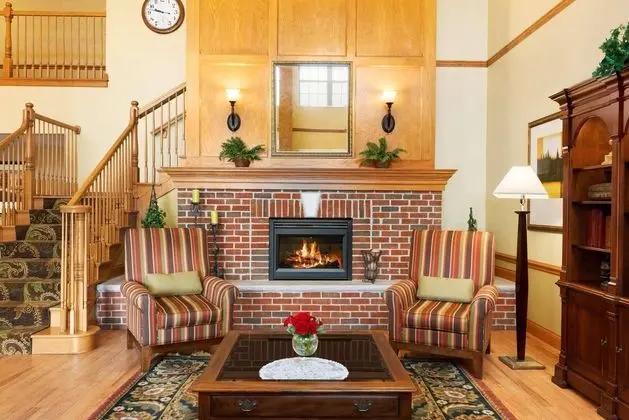 Country Inn & Suites By Carlson Sycamore - Lobi