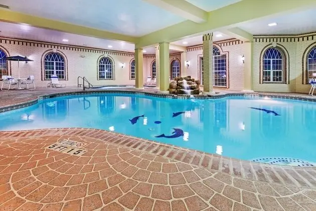 Country Inn & Suites by Radisson, Amarillo I-40 West, TX - Havuz