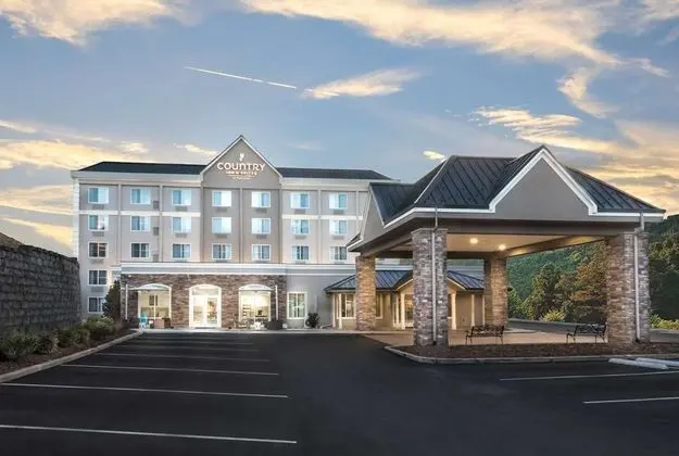 Country Inn & Suites by Radisson, Asheville Downto