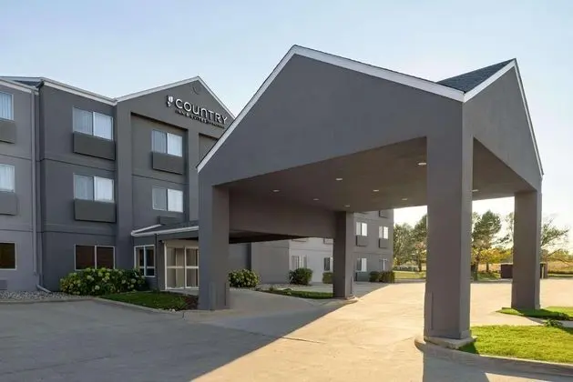 Country Inn & Suites by Radisson, Brookings, SD - Dış Mekan