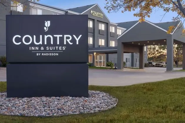 Country Inn & Suites by Radisson, Brookings, SD - Öne Çıkan Resim
