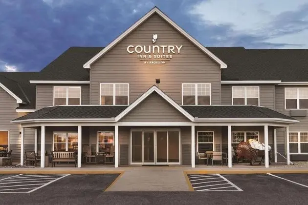 Country Inn & Suites by Radisson, Buffalo, MN - Dış Mekan