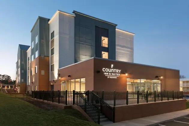 Country Inn Suites by Radisson Charlottesville-UVA
