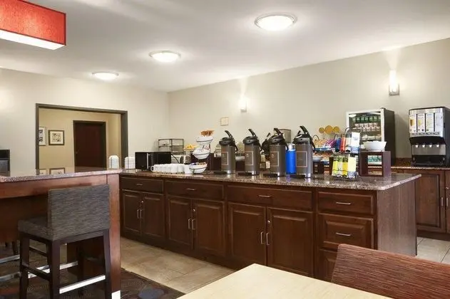 Country Inn & Suites by Radisson, Dearborn, MI - Genel