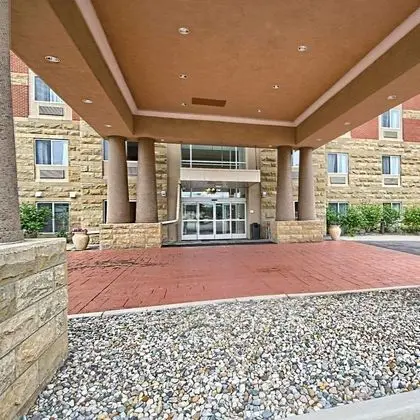 Country Inn & Suites by Radisson, Dearborn, MI - Öne Çıkan Resim