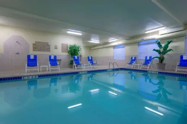 COUNTRY INN SUITES BY RADISSON EMPORIA VA