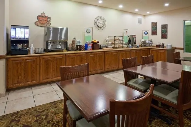 Country Inn & Suites by Radisson, Green Bay North, WI