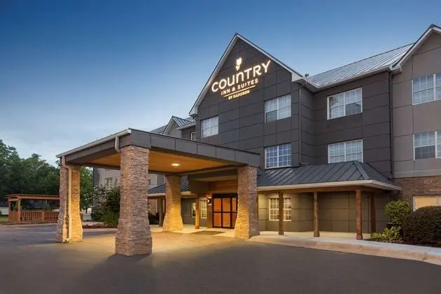 COUNTRY INN SUITES BY RADISSON JACKSON AIRPORT MS