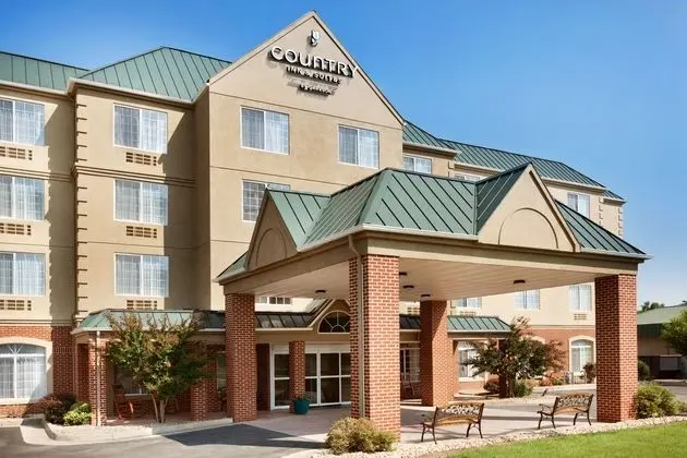 Country Inn & Suites by Radisson, Lexington, VA - Dış Mekan