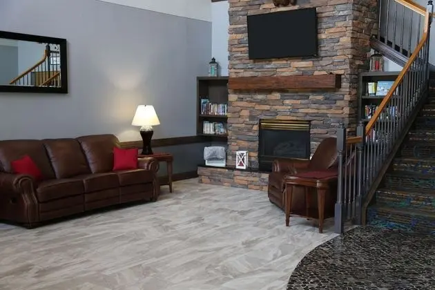 Country Inn & Suites By Radisson, Little Falls, Mn - Lobi