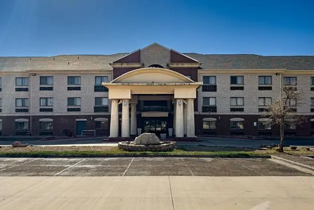 Country Inn & Suites by Radisson, Lubbock, TX - Dış Mekan