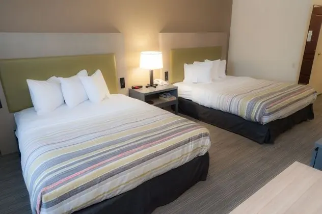 Country Inn & Suites by Radisson, Milwaukee Airport, WI - Oda