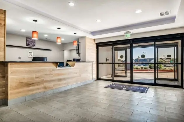 Country Inn & Suites by Radisson, Oklahoma City at Northwest Expressway, OK