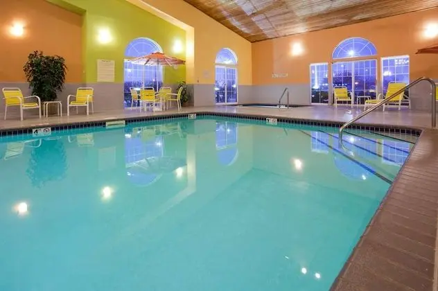 Country Inn & Suites by Radisson