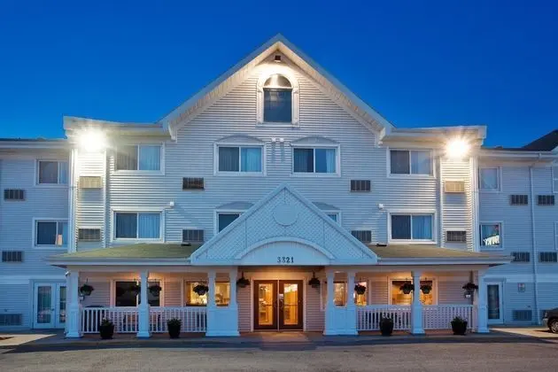 Country Inn & Suites by Radisson Regina