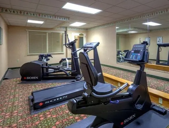Country Inn & Suites by Radisson, Roanoke, VA