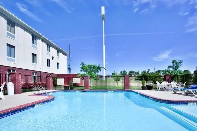 COUNTRY INN SUITES BY RADISSON RUSTON LA