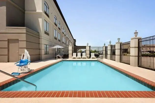 Country Inn & Suites by Radisson, Wolfchase-Memphi
