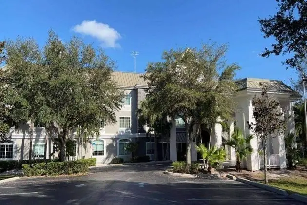 Country Inn & Suites Vero Beach - Dış Mekan