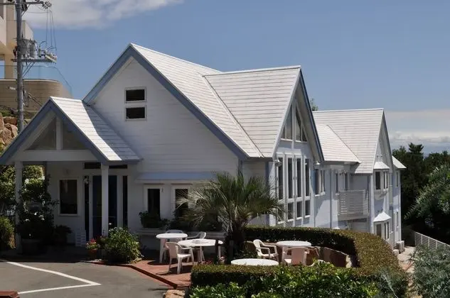 Country Inn The White Marine