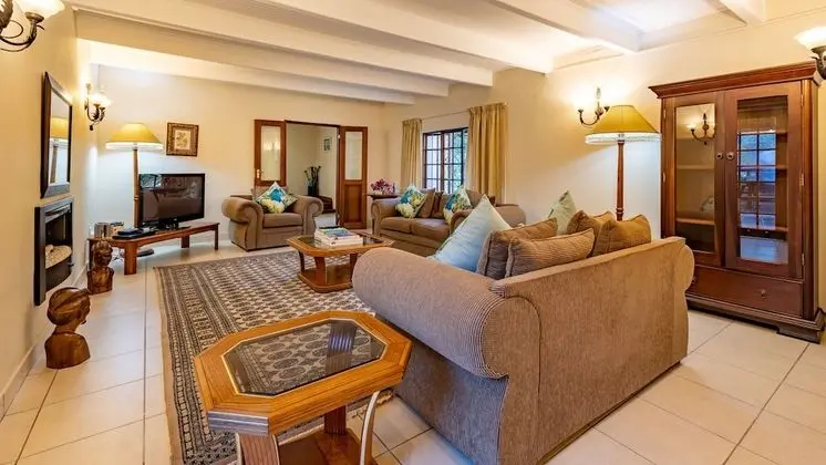Country Lane Lodge - Lobi