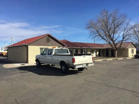Country Manor Motel Watkins - Genel