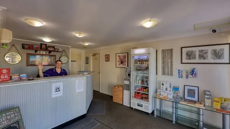 Country Roads Motor Inn Goondiwindi - Lobi