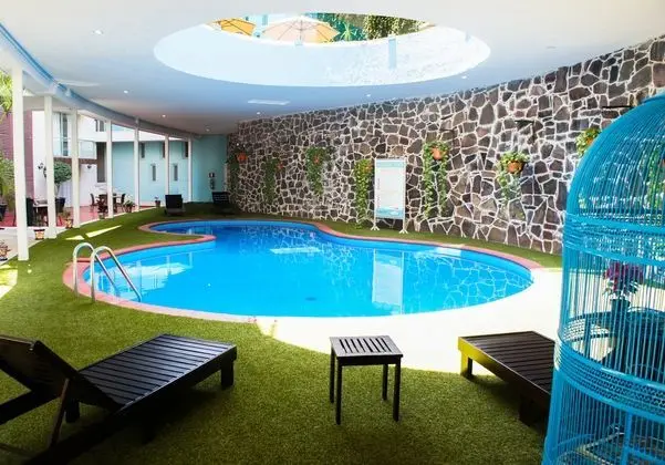 Country Hotel & Suites - Havuz