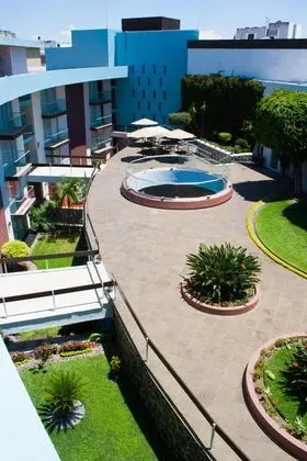 Country Hotel & Suites - Manzara / Peyzaj