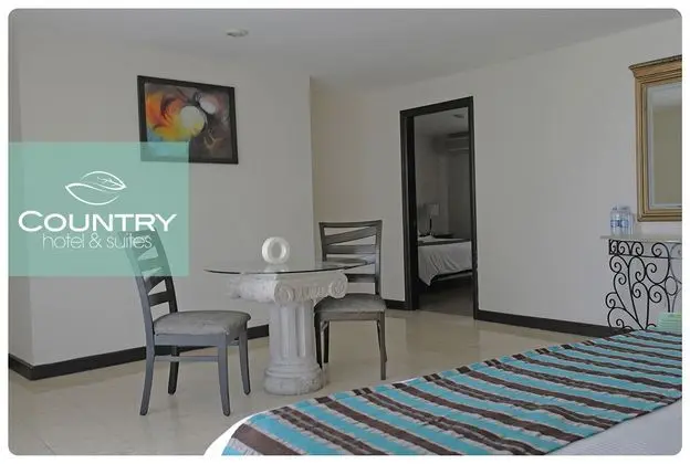 Country Hotel & Suites - Oda