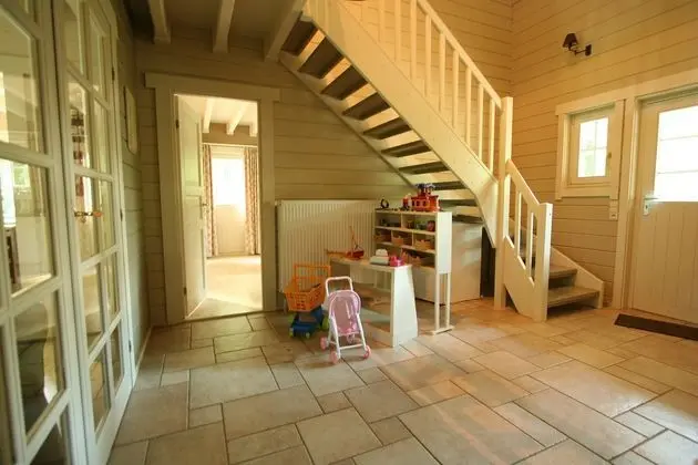 Countryside Chalet in Bomal sur Ourthe With Sauna, Balcony - Lobi