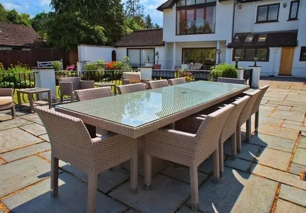 Countryside Escape With Stunning Garden in Surrey - Mülk Olanakları