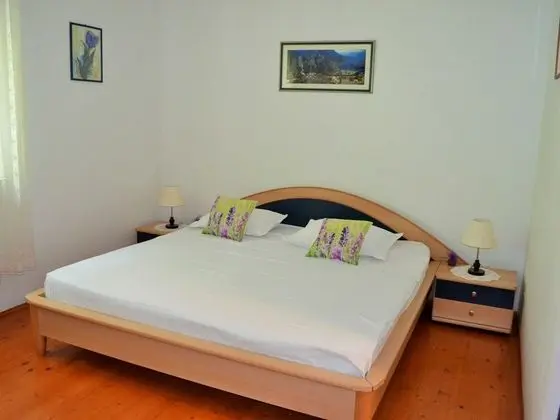 Countryside Getaway near River & Sea - Öne Çıkan Resim