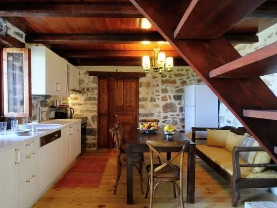 Countryside Holiday Home in Crete Lovely Terrace - Mutfak