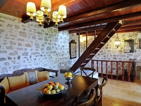 Countryside Holiday Home in Crete Lovely Terrace - Yerinde Yemek