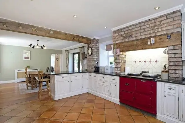 Countryside Home Located Just Outside Dublin City - Mutfak