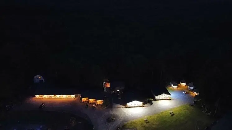 Countryside Inn - Öne Çıkan Resim
