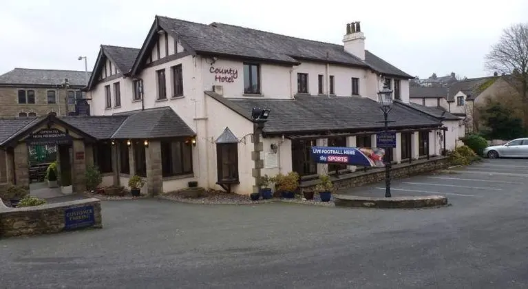 County Hotel