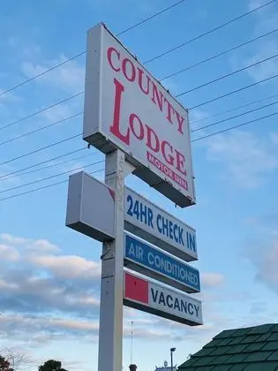 County Lodge Motor Inn - Dış Mekan