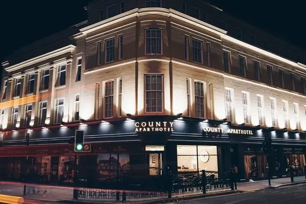 County Hotel - Dış Mekan