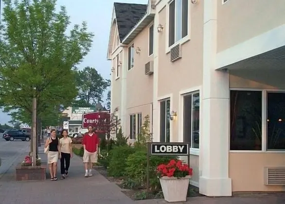 Court Plaza Inn & Suites of Mackinaw - Öne Çıkan Resim