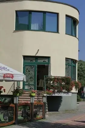 Hotel Court Wellness & Spa - Dış Mekan