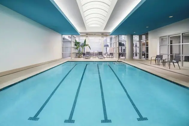 Courtyard Atlanta Buckhead - Havuz