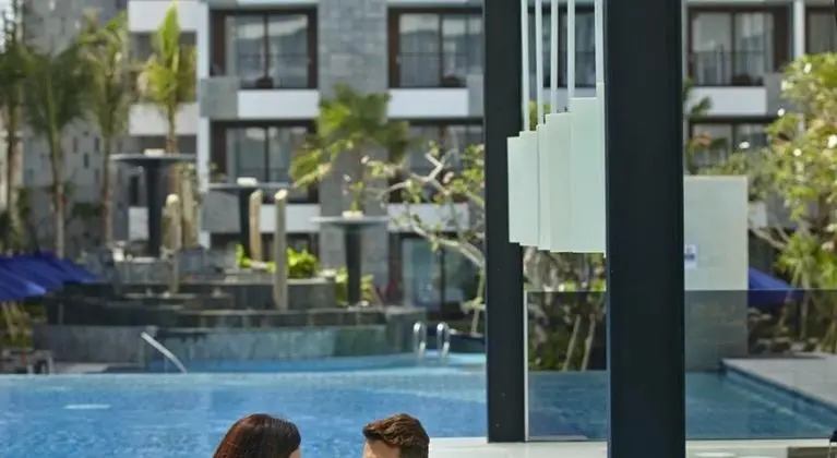 Courtyard Bali Seminyak Resort - Havuz