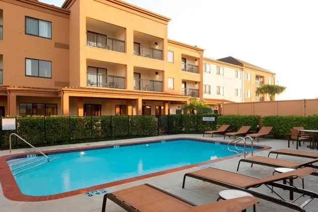 Courtyard Brownsville