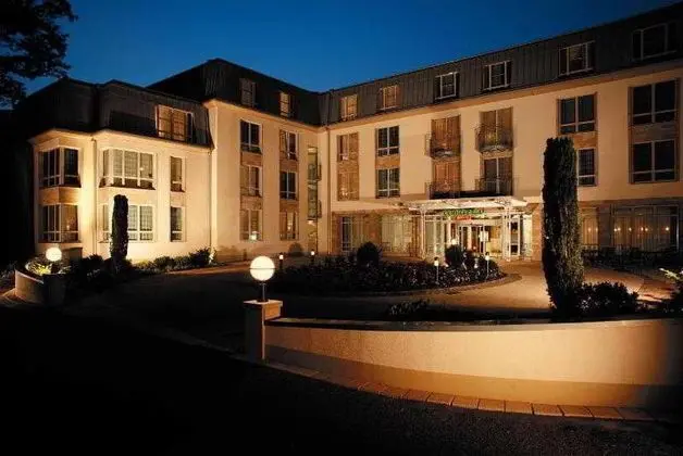 Courtyard by Marriott Bochum Stadtpark - Genel