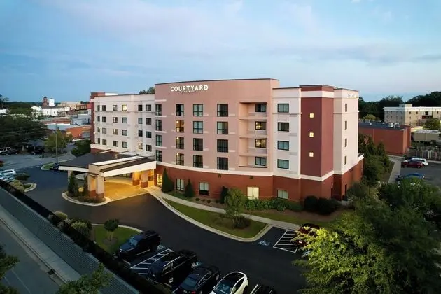 Courtyard Carrollton - Öne Çıkan Resim