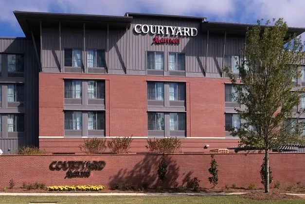 Courtyard Charleston Summerville