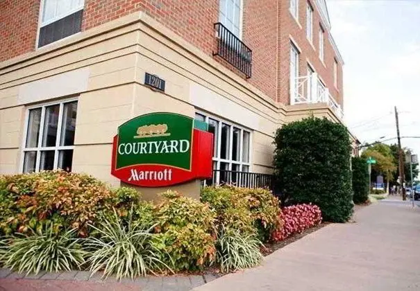 Courtyard Charlottesville- University Medical Cent