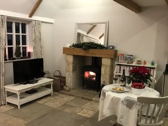 Courtyard Cottage - Adults Only - İç Mekan